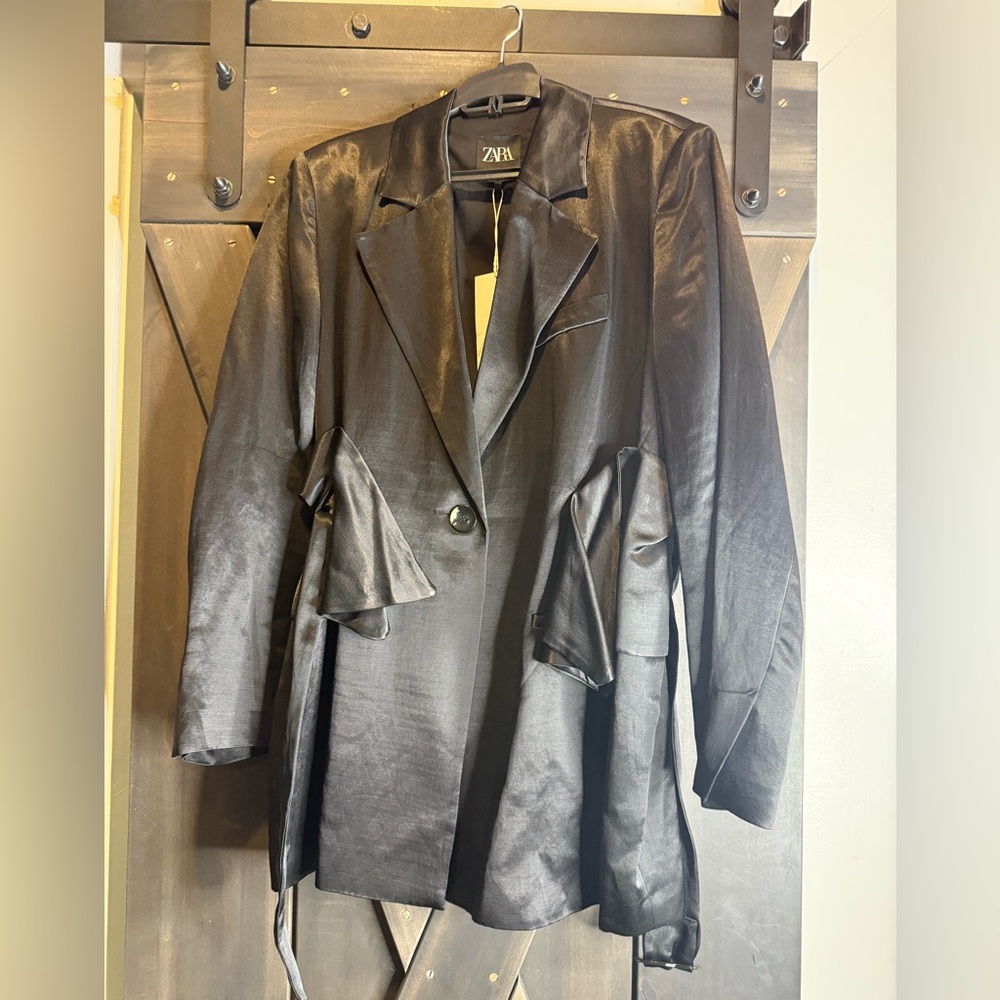Zara SATIN EFFECT BLAZER WITH SASH